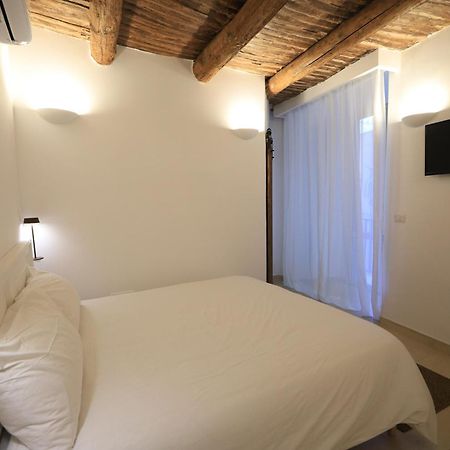 Ai 13 Gradoni Di Chiaia Bed and Breakfast Napels Buitenkant foto