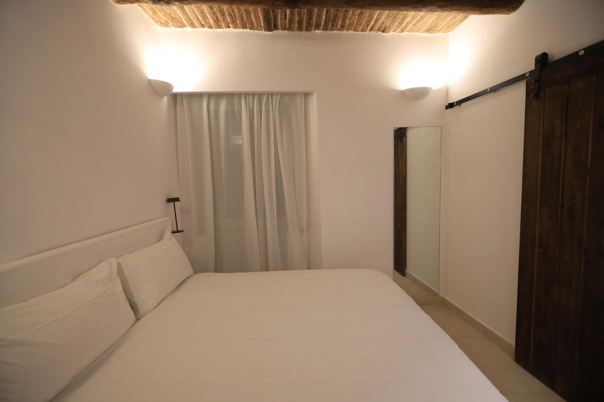 Ai 13 Gradoni Di Chiaia Bed and Breakfast Napels Buitenkant foto
