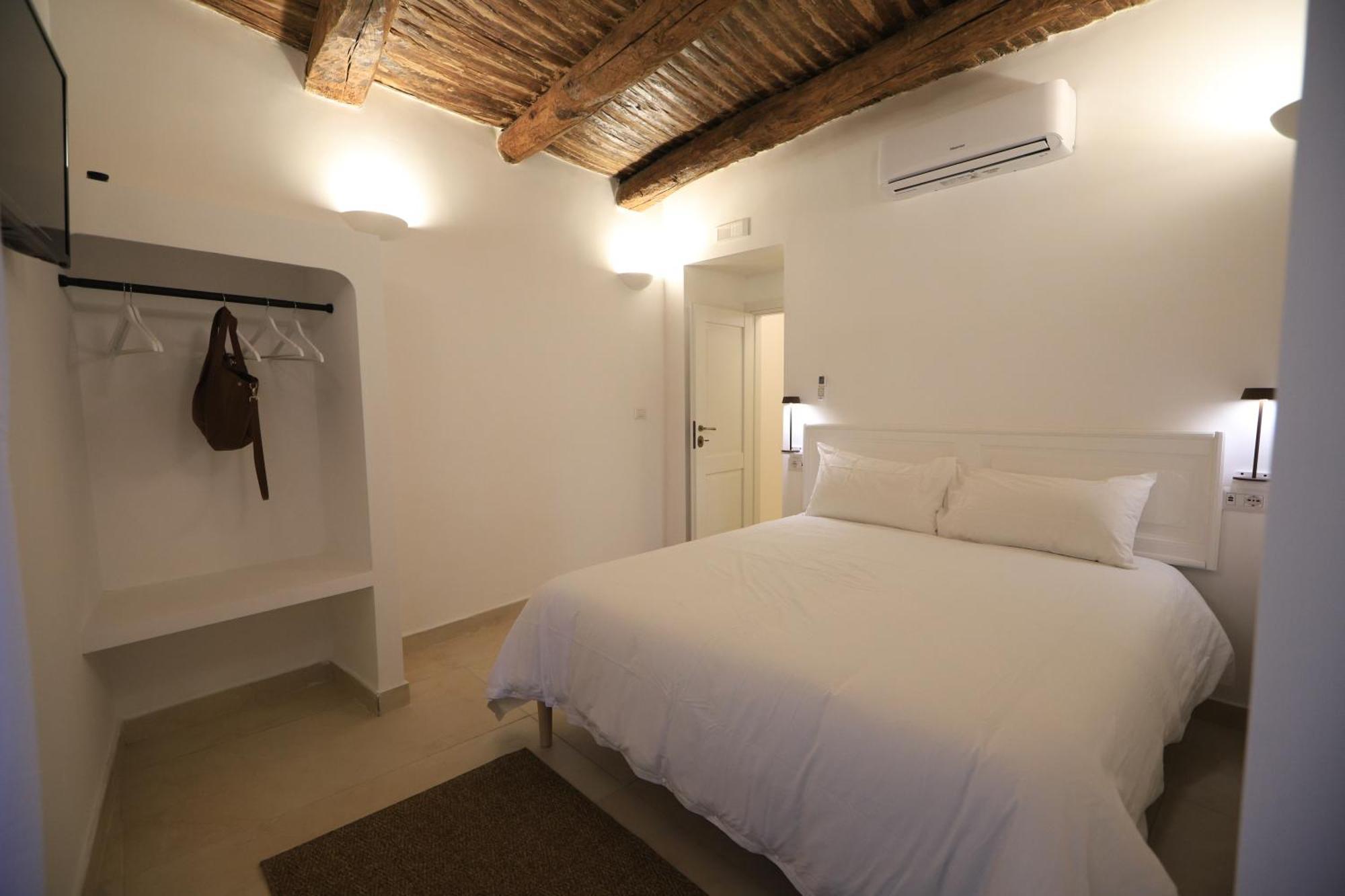 Ai 13 Gradoni Di Chiaia Bed and Breakfast Napels Buitenkant foto