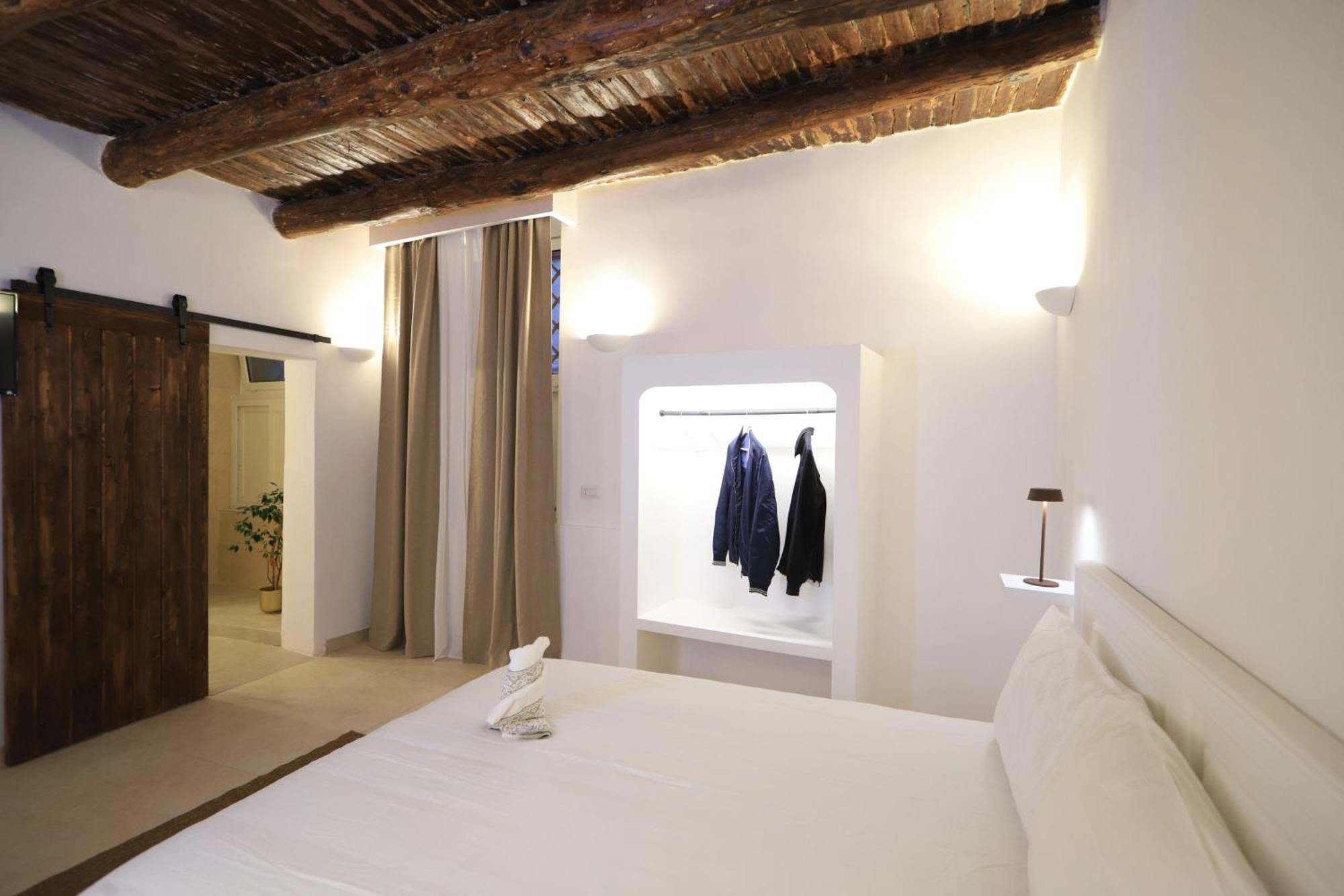 Ai 13 Gradoni Di Chiaia Bed and Breakfast Napels Buitenkant foto